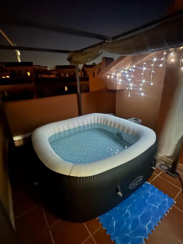 Sea View Penthouse Apartment With Hot Tub - Casa Bella Vista, Buenas Noches , Estepona Exteriör bild